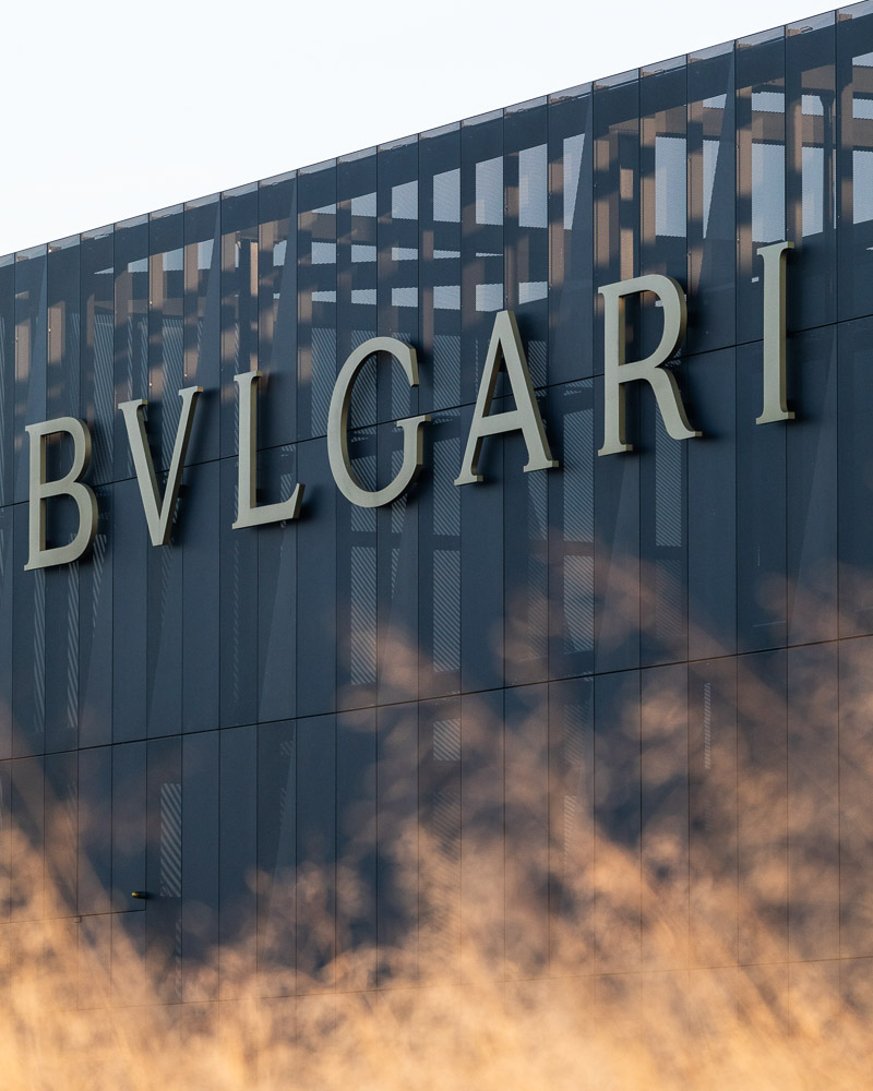 EL IMPERIO DE BVLGARI SE EXPANDE: LA FÁBRICA MÁS GRANDE DEL MUNDO