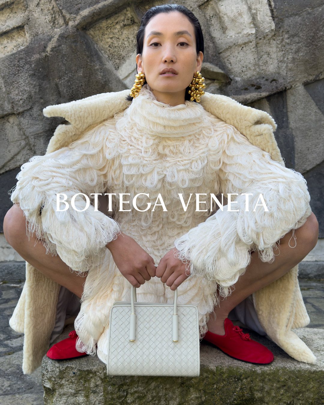 MILÁN COMO LIENZO: LA NUEVA CAMPAÑA DE BOTTEGA VENETA PARA INVIERNO 2026