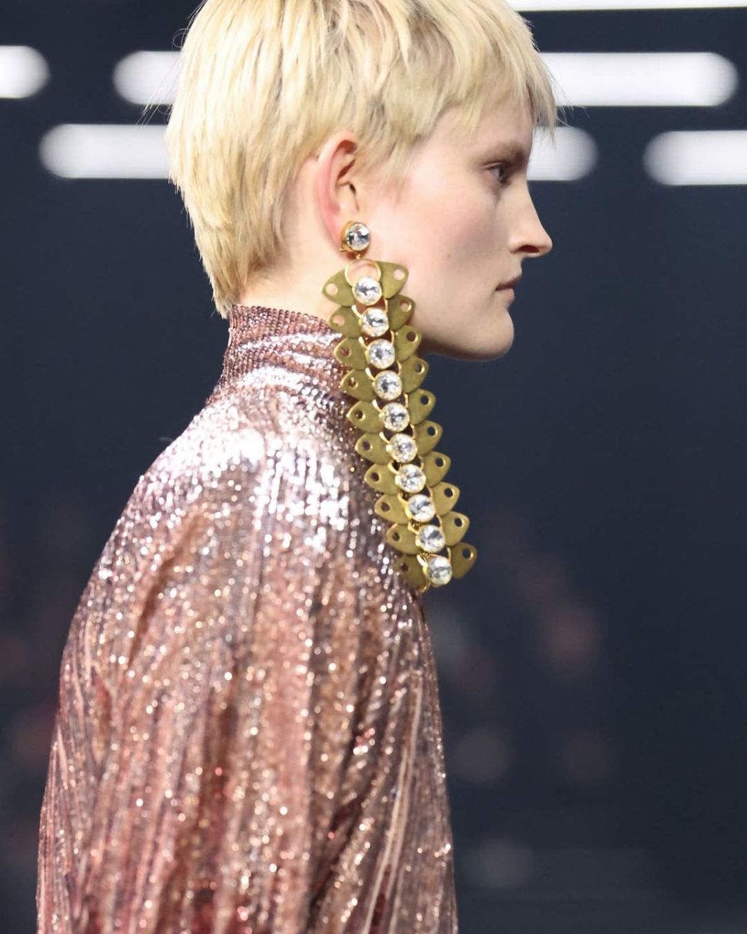 ROMANTICISMO MESURADO Y PRECIADO EN VALENTINO SS26