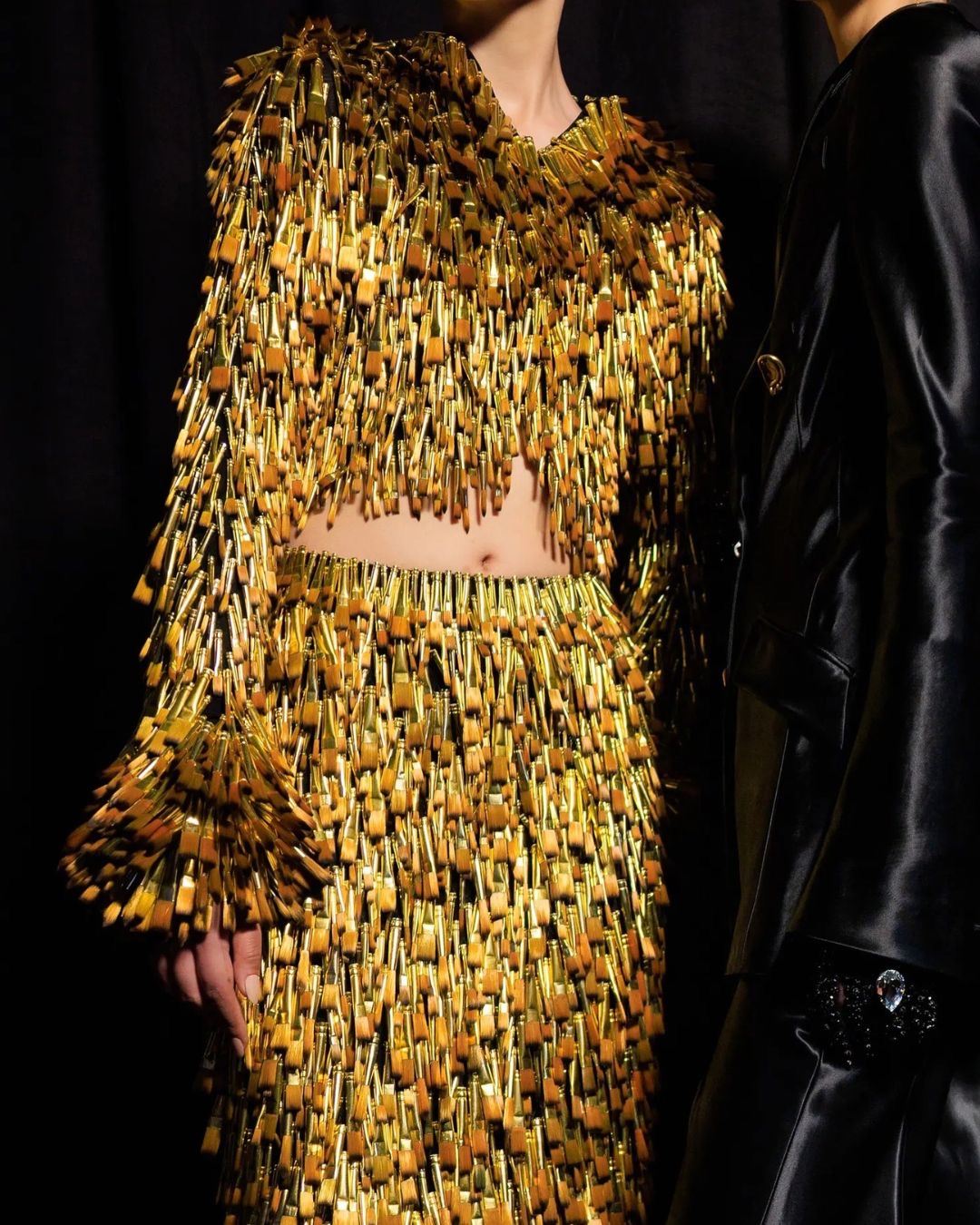 UNA MAESTRÍA EN LLENAR ESPACIOS: SCHIAPARELLI SPRING 2026
